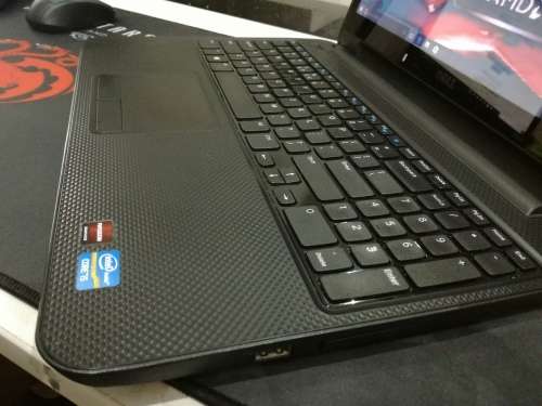 *Monstrous Spec i5*DELL INSPIRON 3521*i5-3337U*TOUCHSCREEN*750GB HDD*4GB RAM*RADEON GRAPHICS*HD*DVD*